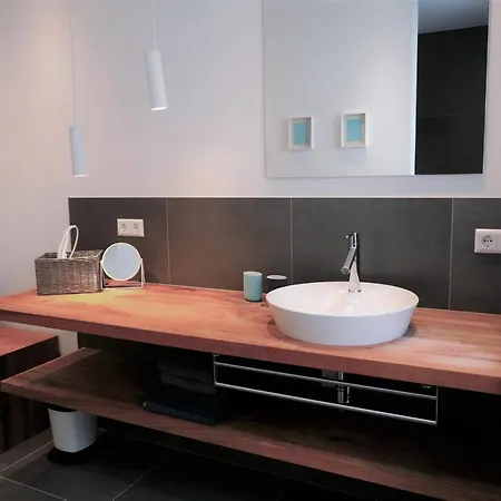Rebhaus Winzergarten Apartament Sipplingen