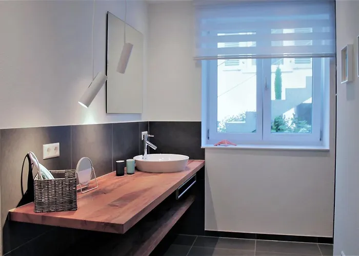 Rebhaus Winzergarten *